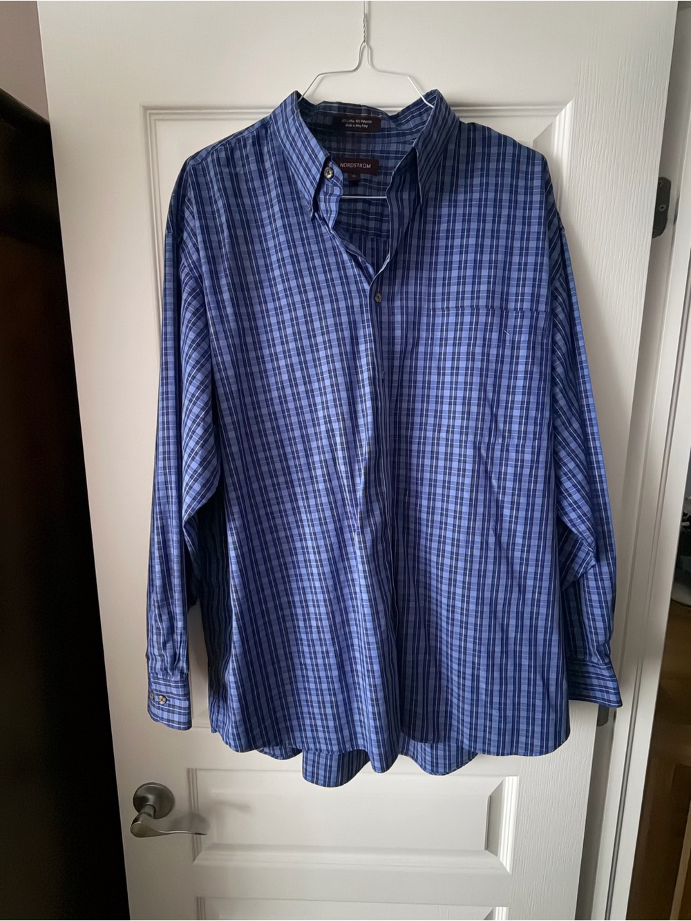 Nordstrom Men's Blue Plaid Button-Down Shirt